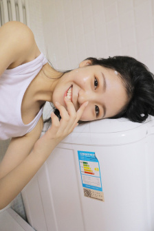 新任女教师剧场版详情介绍